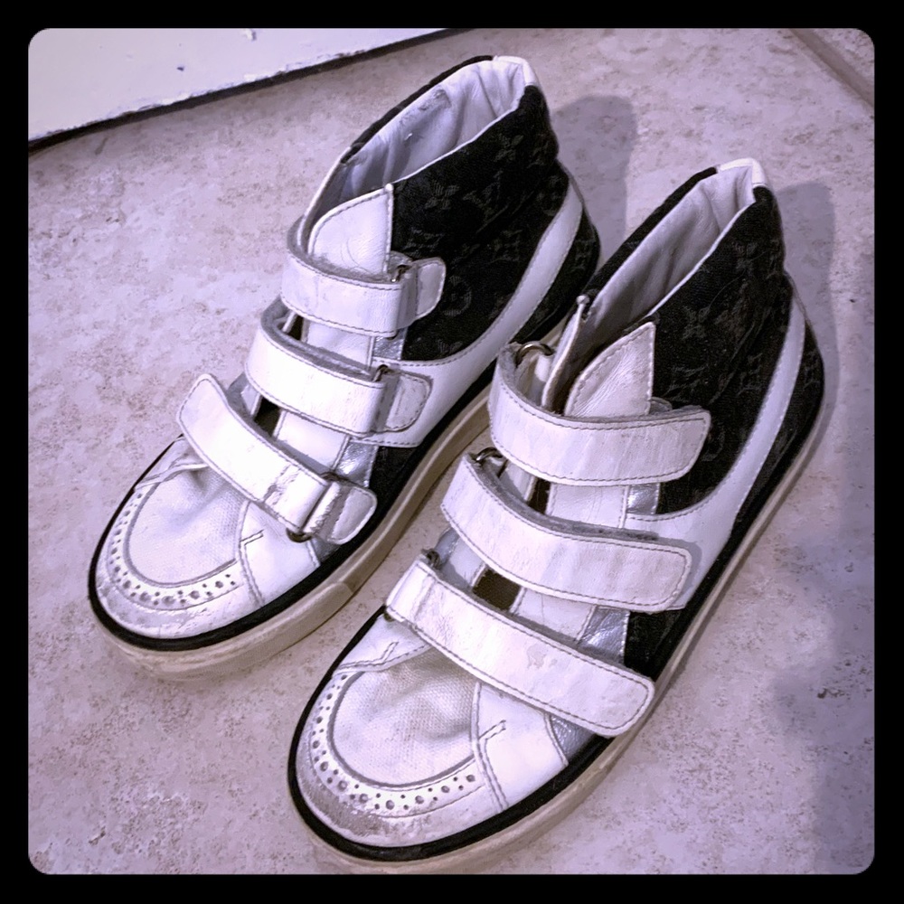 Louis Vuitton Sneakers